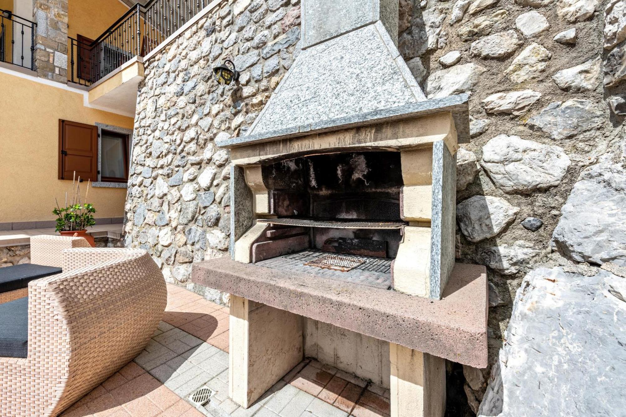 Residence Tatiana Dependance Tremosine Extérieur photo